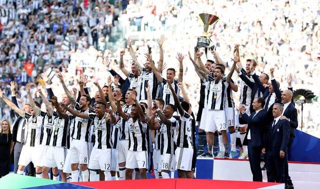 皇家马德里 皇家马德里